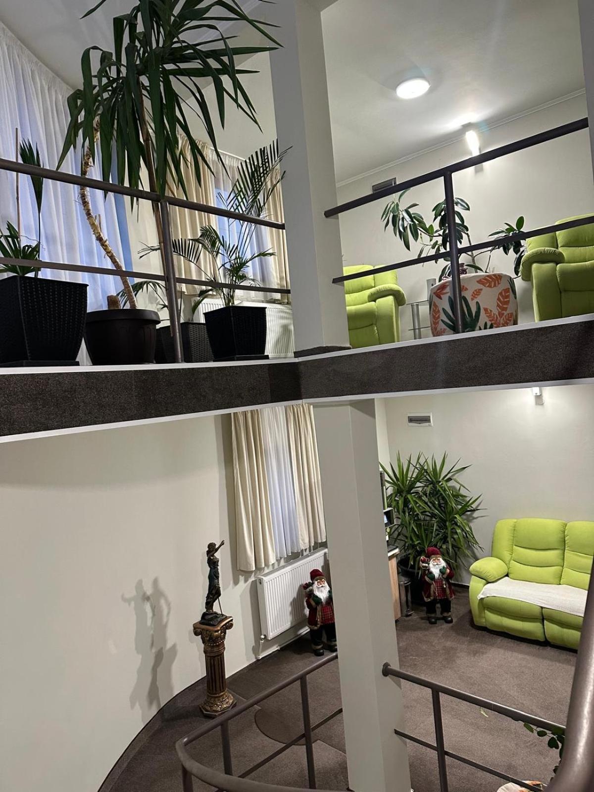 Hotel Freedom&Relax Buzau Exterior foto